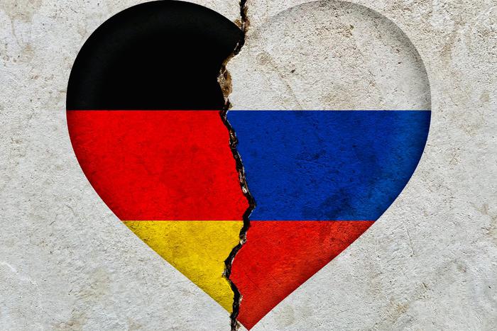 Немецкий МИД не рекомендовал гражданам Германии посещать Россию из-за рисков "произвольных арестов"