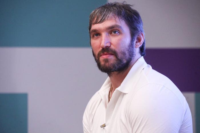 Александр Овечкин оказался в топ-15 лучших бомбардиров НХЛ, после того как забил всего одну шайбу