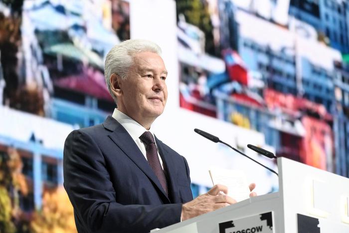 Городской транспорт Москвы становится всё популярнее. За прошлый год количество поездок выросло на 230 миллионов