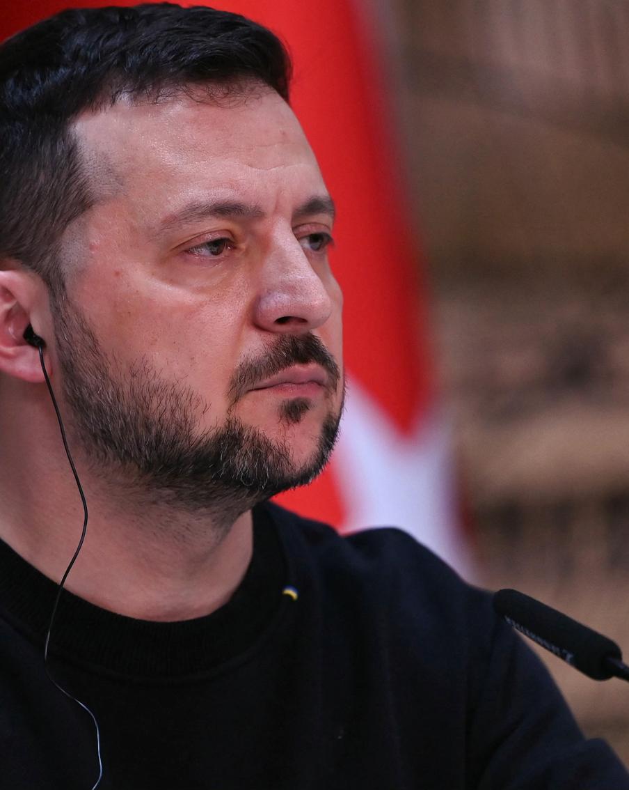 Синхронист Зеленского не справился с переводом на встрече с Эрдоганом