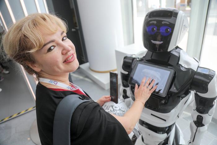 Сергей Собянин пообещал поддержать грантами патентование высокотехнологичных изобретений