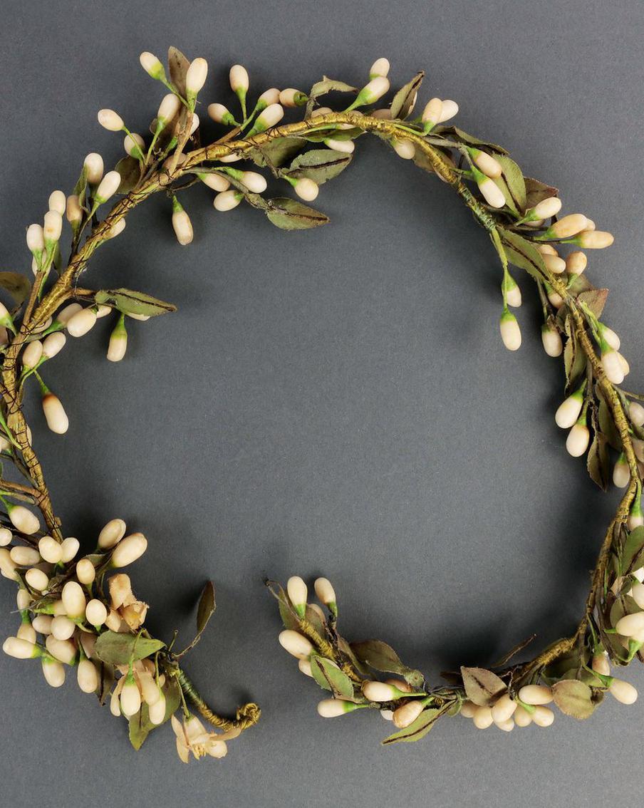 Цветы – это не только остатки рая на земле, но и предмет нечеловеческого труда