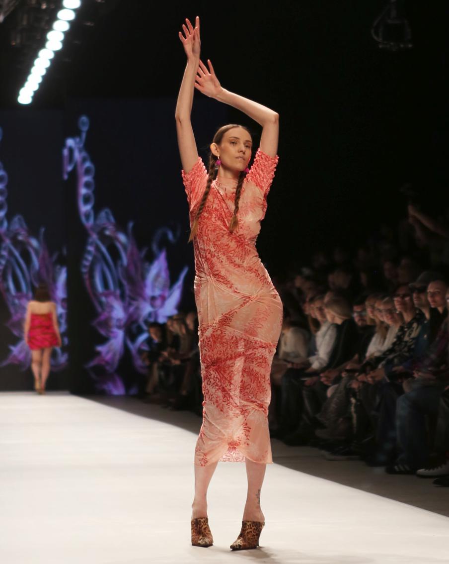 Техника кроше и жатые цветы в новой коллекции Gerda Irène