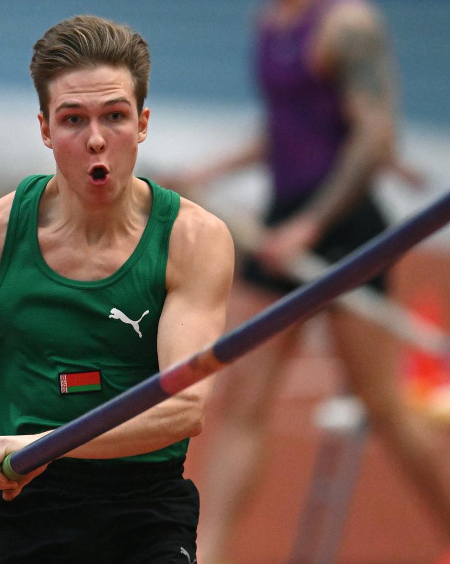 Почему легкоатлет-рекордсмен Матвей Волков не хочет снова менять гражданство