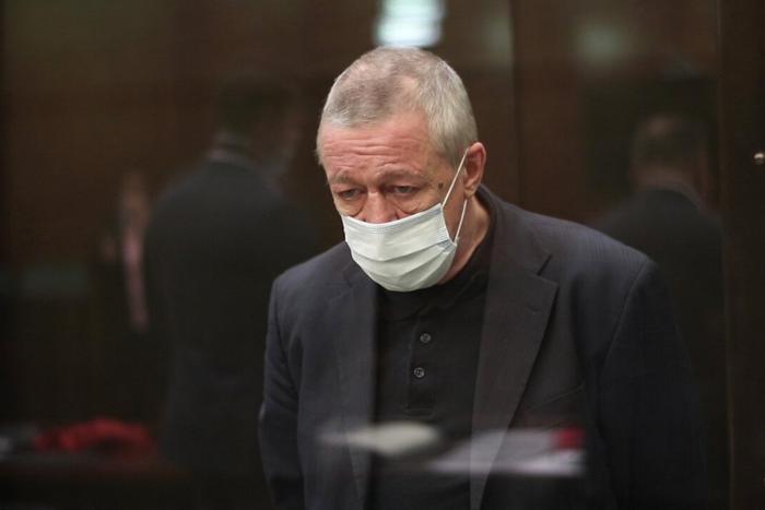 Возможно Михаил Ефремов скоро выйдет из тюрьмы. Ему согласовали условно-досрочное освобождение