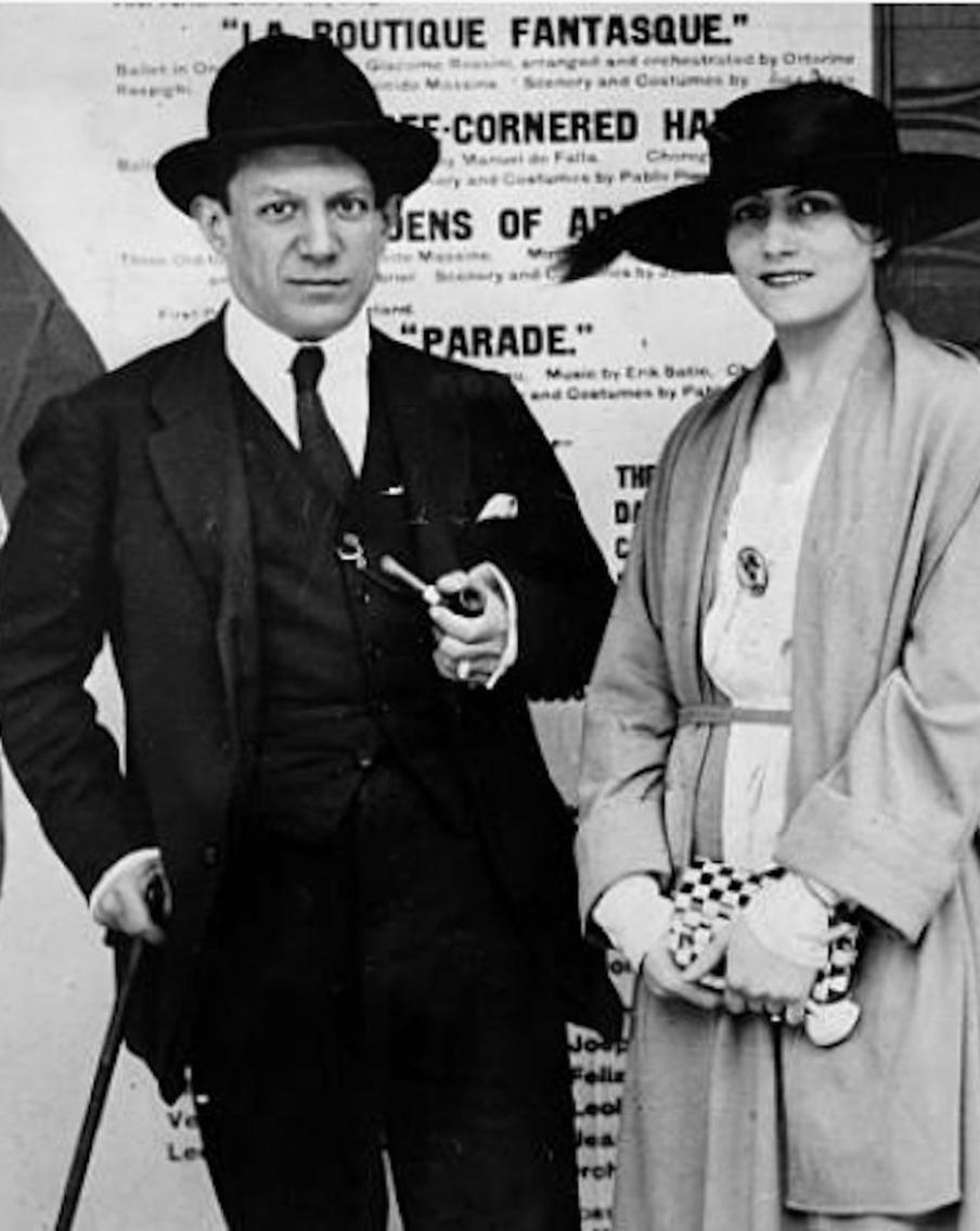 Русскую музу, ради которой Пикассо начал писать в реалистичной манере, он позже свёл с ума