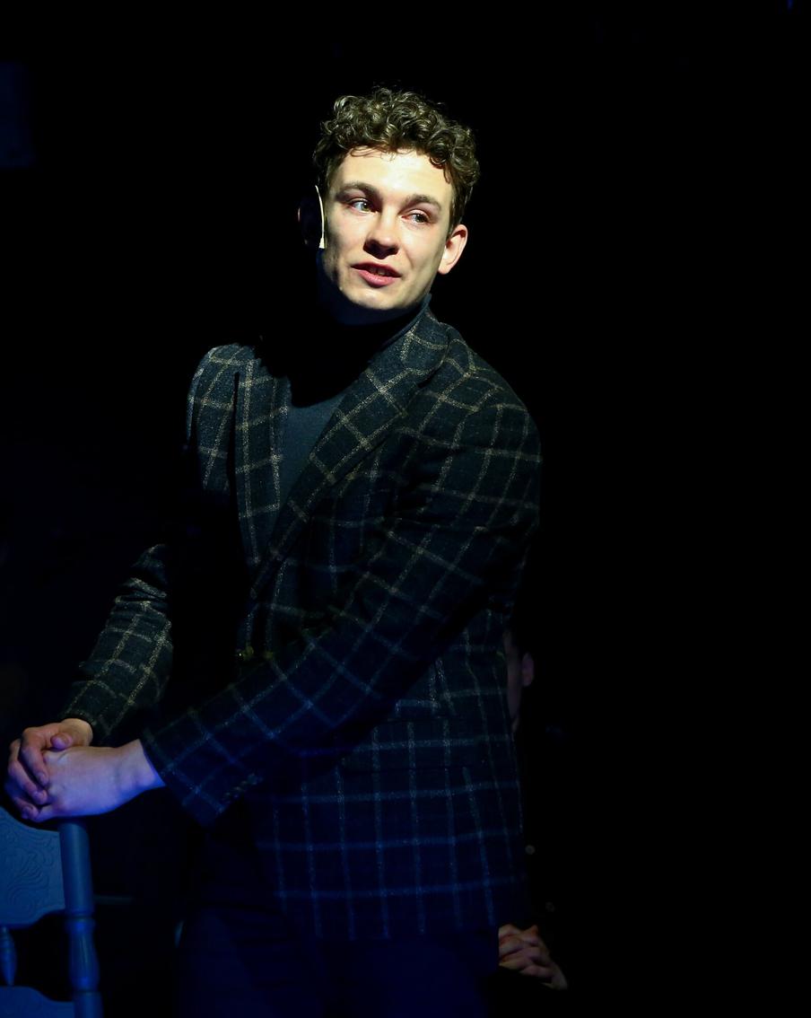 На актёра Кологривого составили протокол и отправили в спецприёмник