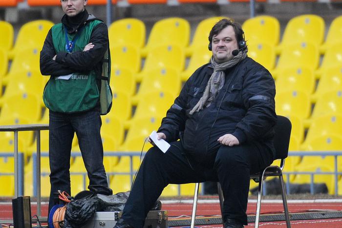 "Вася был большой и внешне, и внутренне": Василий Уткин в воспоминаниях коллег и друзей