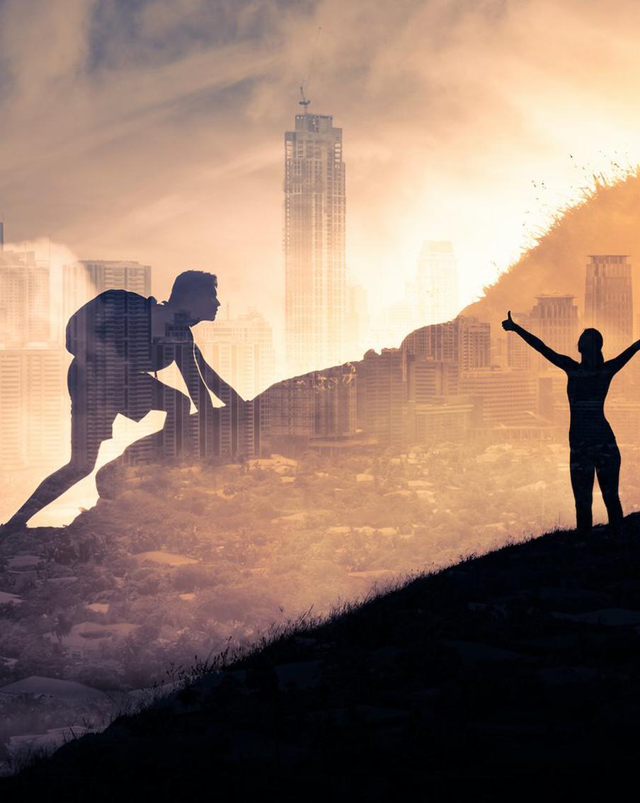 "Подайте мужу борщ и невзначай попросите Range Rover": как сделать из своего мужчины мультимиллионера