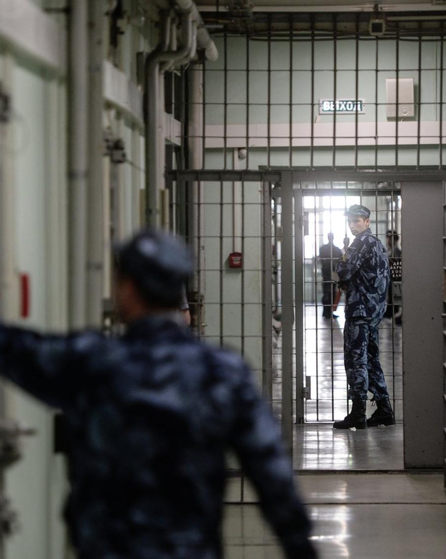 Блогер "Битмама" Валерия Федякина родила в СИЗО. Какие условия созданы для заключённых-рожениц в России?