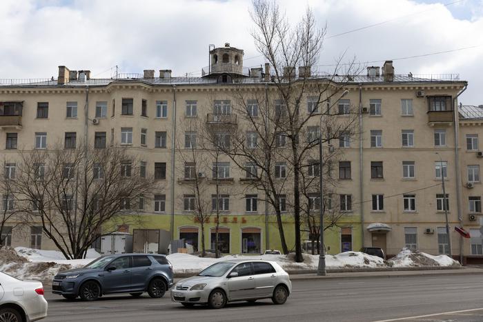 Четыре убежища, ротонда и "Тухлый" магазин: чем знаменит дом на западе Кунцево