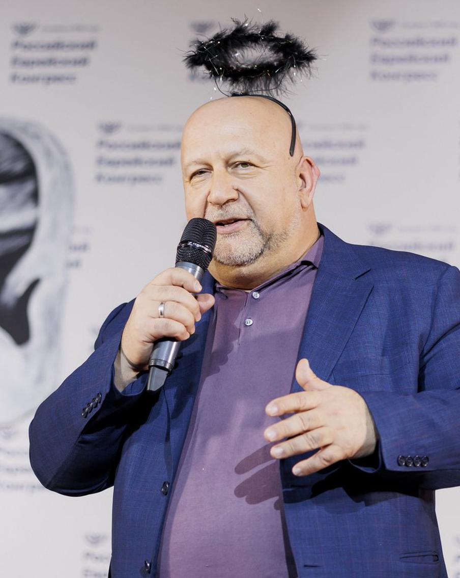 В этот день евреи должны веселиться