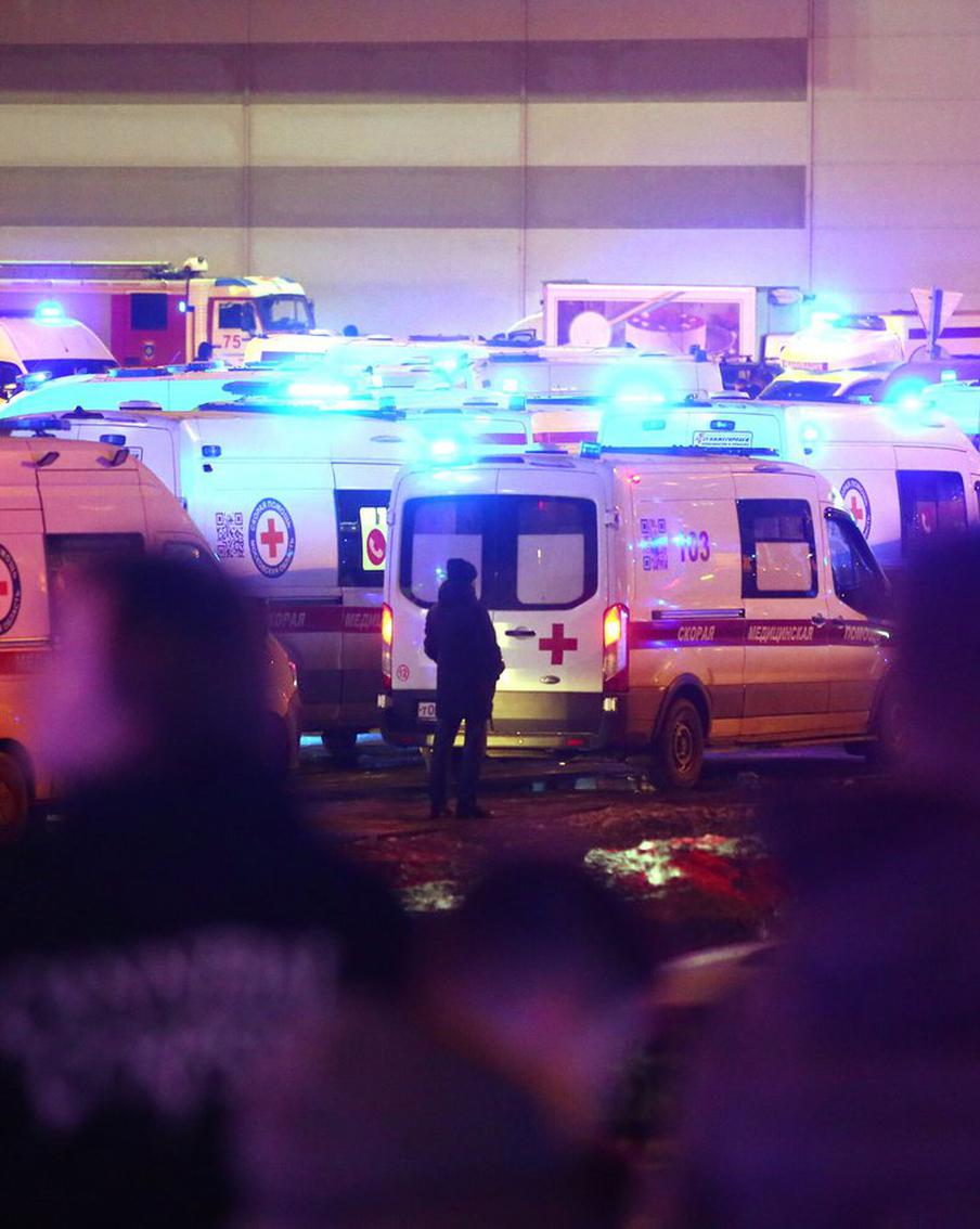 МЧС РФ опубликовало новый список пострадавших в "Крокусе". В него вошли 107 человек