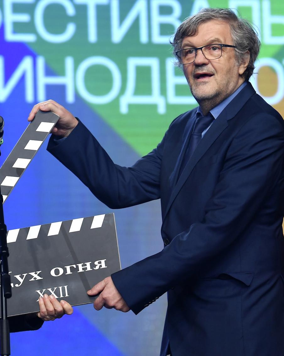 Эмир Кустурица в Ханты-Мансийске открыл кинофестиваль и поддержал тех, кого затронула трагедия в "Крокус Сити Холле"