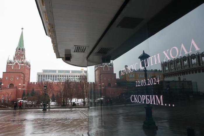 Медведев пообещал отомстить всем причастным к теракту в "Крокусе"