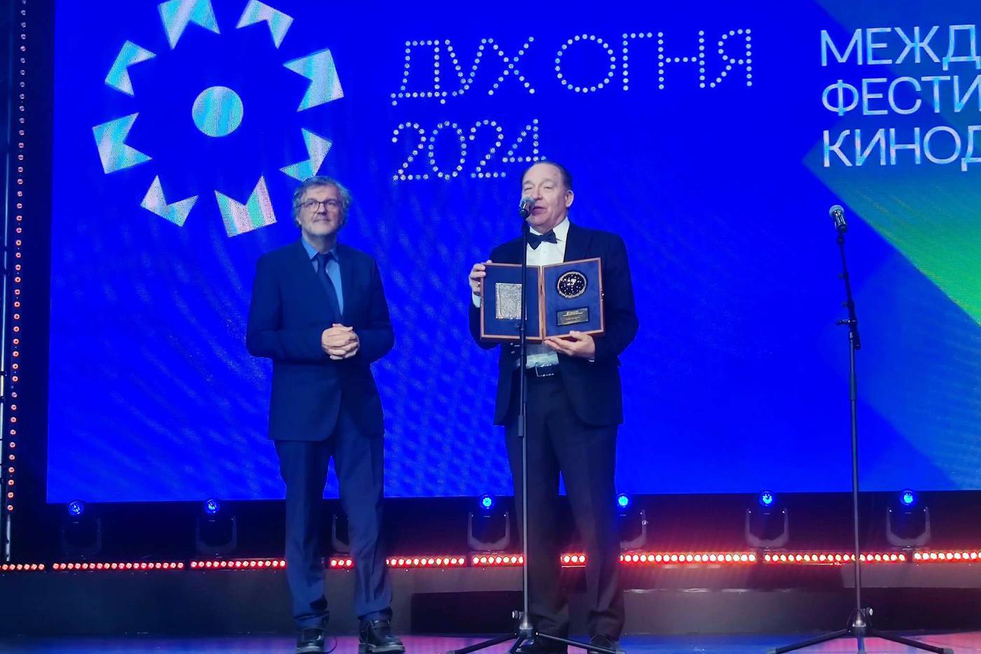 Президент фестиваля Эмир Кустурица и член жюри максим Дунаевский.