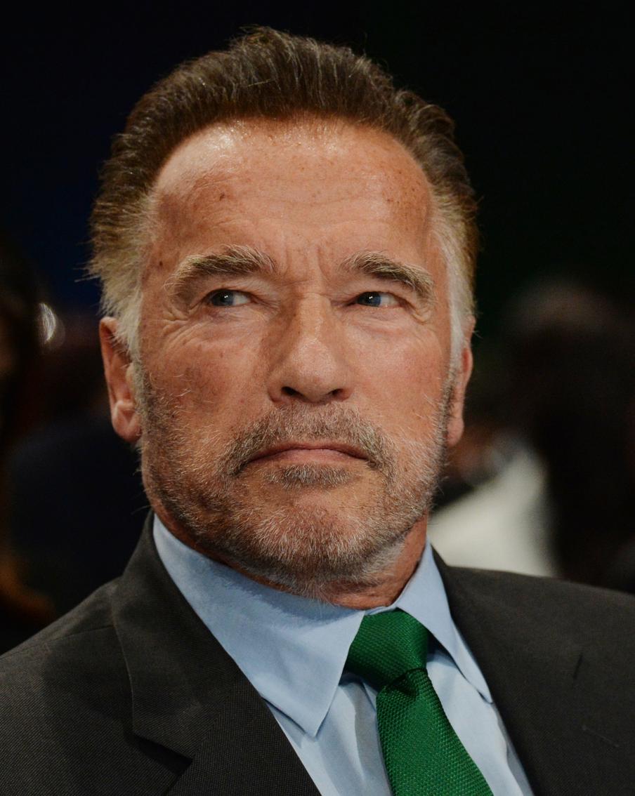 Арнольд Шварценеггер перенёс операцию на сердце. Ему установили кардиостимулятор