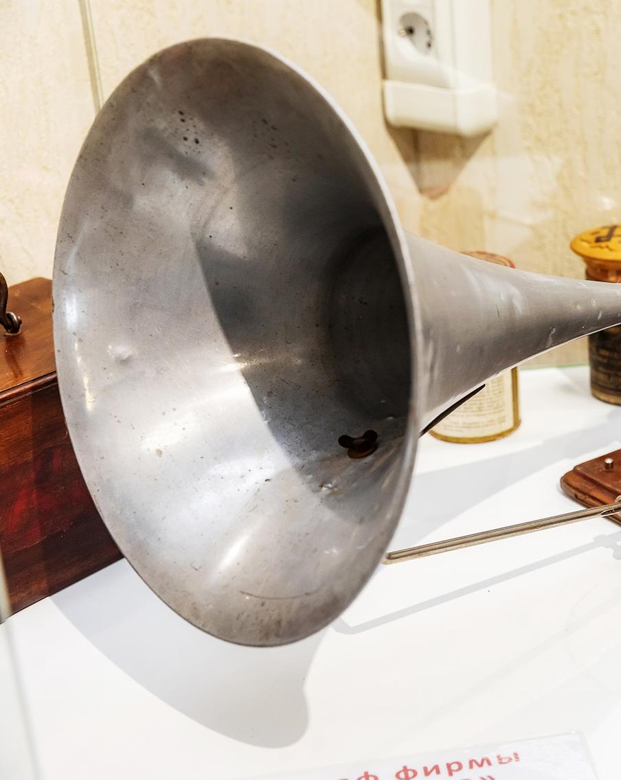 Посмотреть на радиолы, фонографы и симфонион: в Москве открывается новый музей