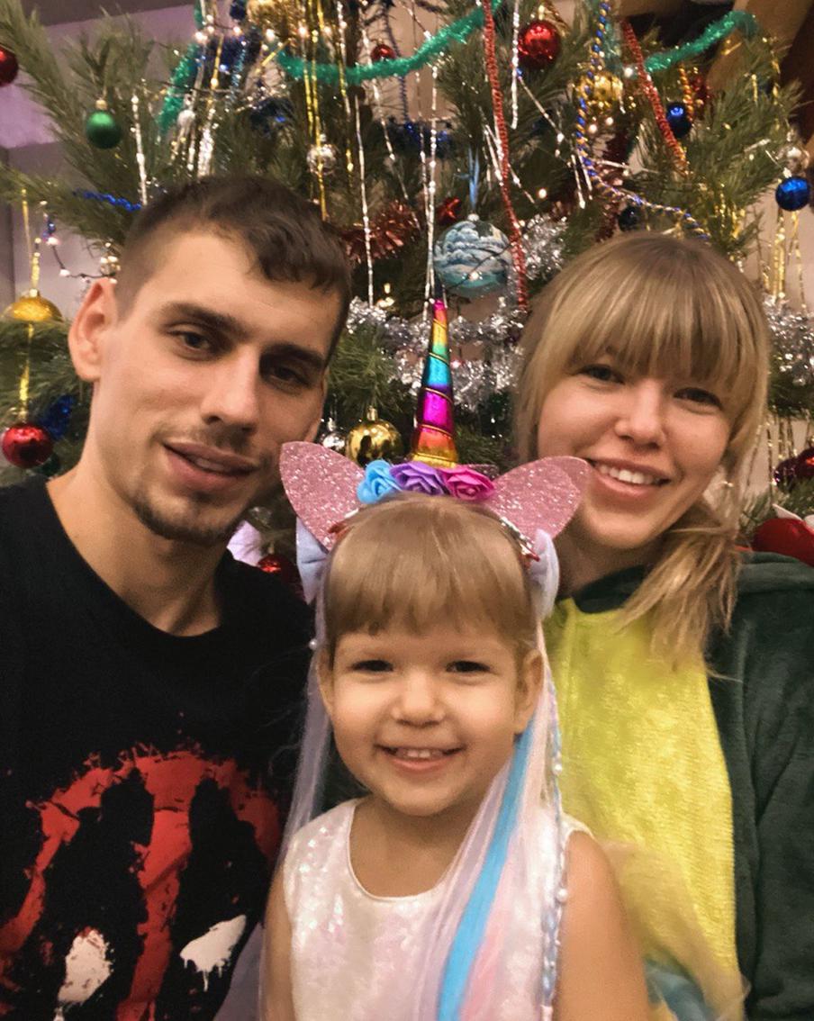 Как теракт в "Крокус Сити Холле" ранил жертву "Зимней вишни"