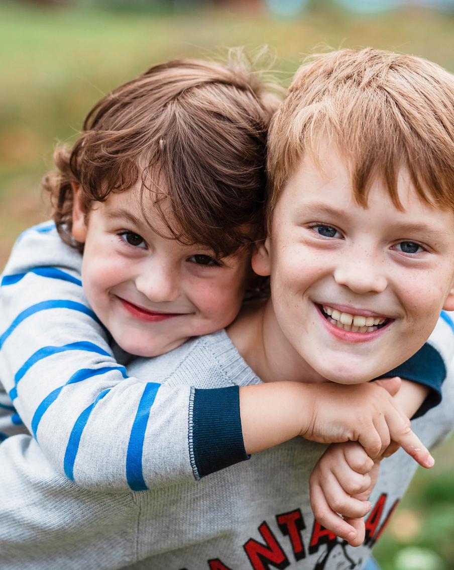 Считается, что старшие дети зарабатывают больше младших. Правда ли это?