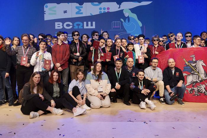 Мэр Москвы поздравил победителей и призёров всероссийской олимпиады по физике