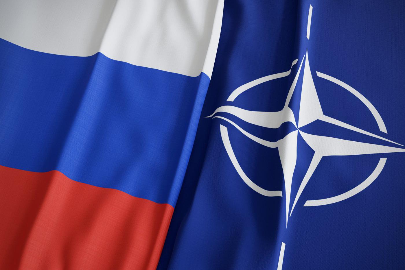 В НАТО заявили об отсутствии угроз возможного нападения России на страны альянса