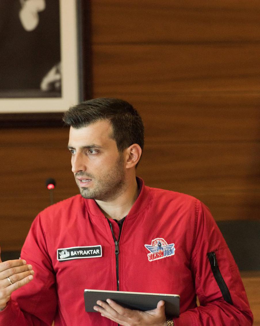 Совладелец фирмы-производителя дронов может стать следующим президентом Турции