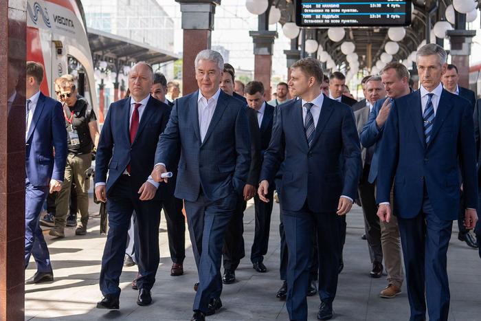 Привычные нам ж/д  станции уходят в прошлое: Metro выясняло, как устроены новые московские вокзалы и в чём их уникальность