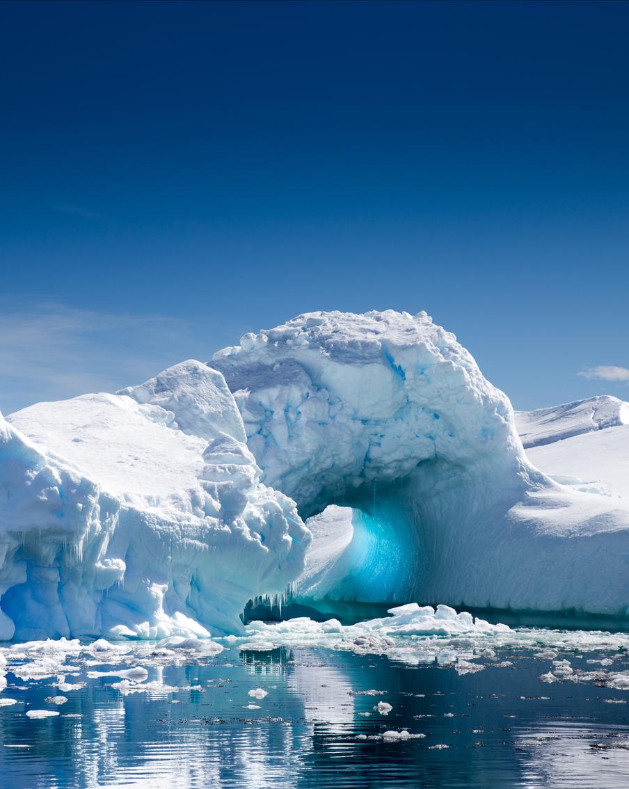 Учёные установили связь между таянием ледников и замедлением времени: Metro выяснило, насколько реально подобное явление
