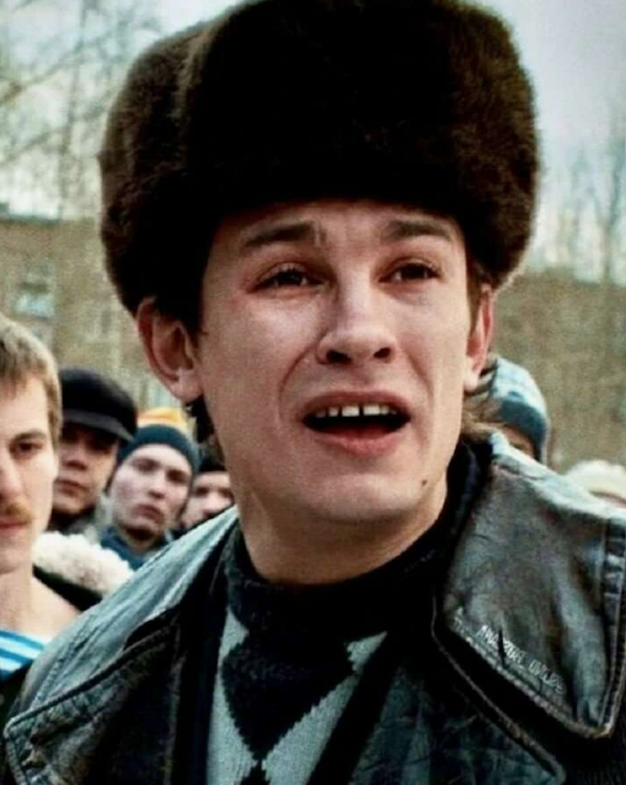 Что не так с зубами Никиты Кологривого? И как ему могут помочь врачи?