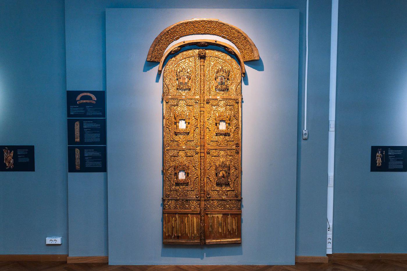 Фрагмент экспозиции "Цвет сквозь эпохи".