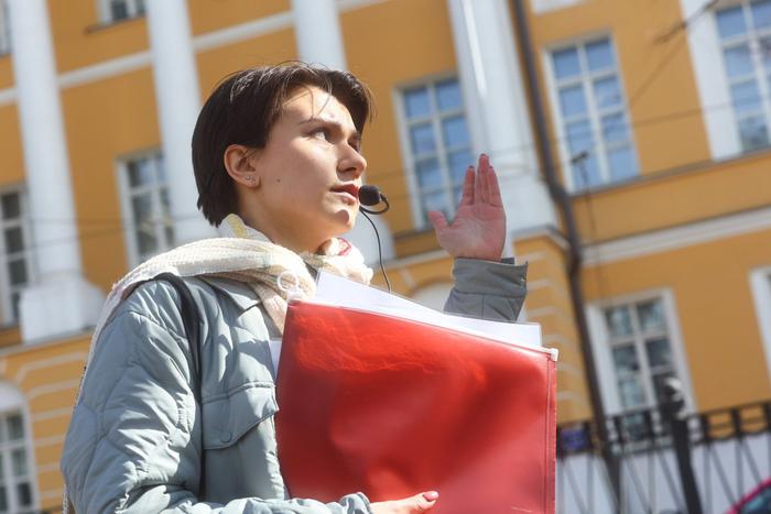 В столице стартовал новый экскурсионный сезон проекта "Гуляем по Москве". Собрали гид-подборку любопытных пеших приключений: от прогулок по французской Москве до секретов Белого города