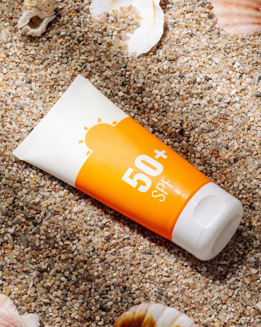 Защита от солнечных лучей: что вам нужно знать про SPF