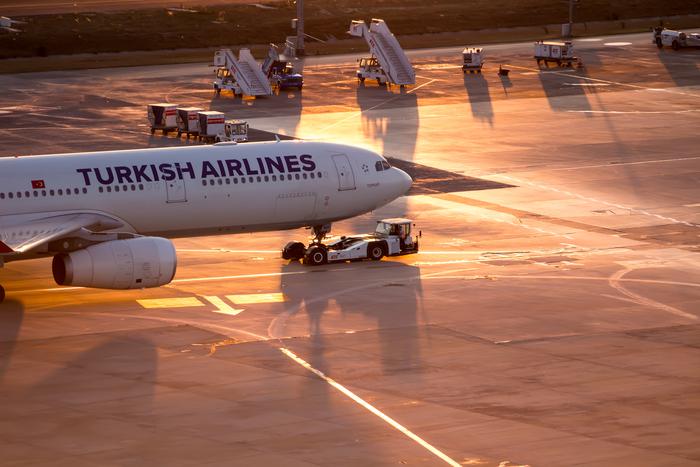 Россиянок не пустили на рейс из Стамбула в Канкун. Было ли это решение авиакомпании законным?