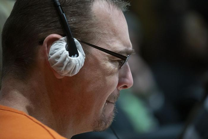 Америка начинает борьбу со скулшутингом. Впервые в истории срок получили родители стрелка