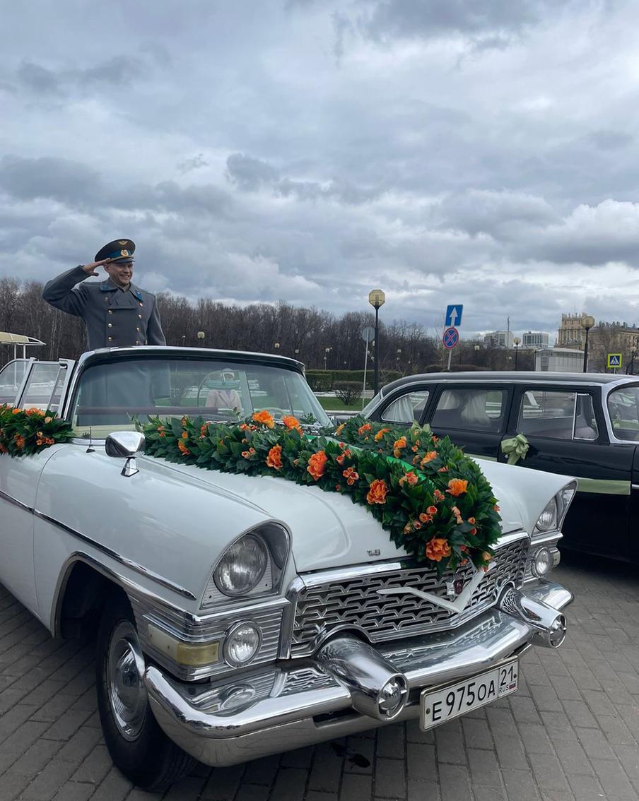 Гагарина вновь видели на Ленинском проспекте: журналисты Metro прокатились  в его кортеже