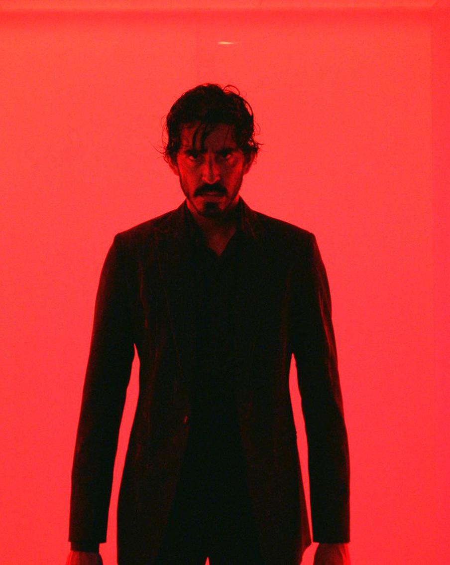 Человек-обезьяна накажет злодеев в режиссёрском дебюте Дева Пателя "Манкимэн"