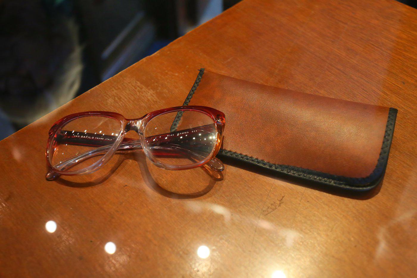 Очки Андрея Дмитриевича.