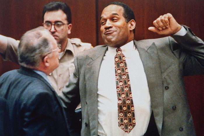 "О. Джей Симпсон заказал бывшую жену гангстерам": сенсационные подробности в деле 30-летней давности