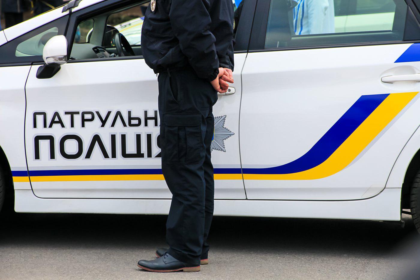 Неизвестные ночью в Винницкой области Украины открыли огонь по полицейским