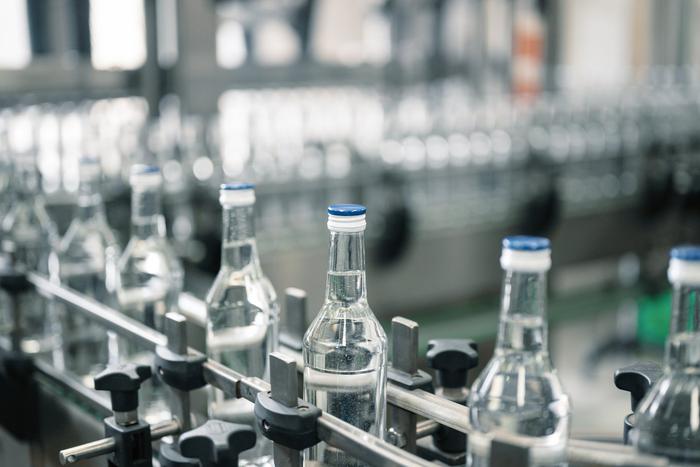 Росимущество продало крупнейшего производителя спирта