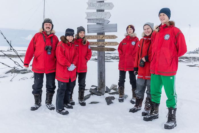 Школьники из столицы отправились покорять Крайний Север
