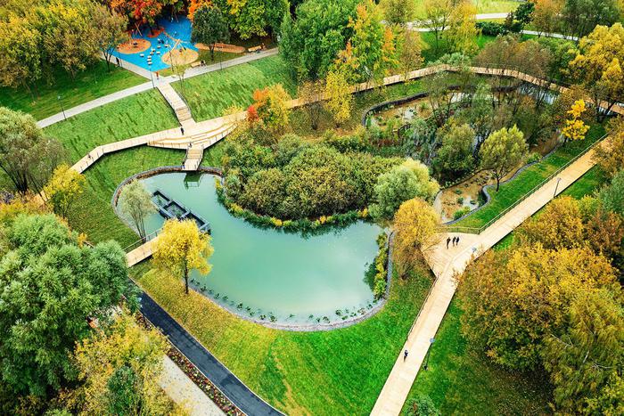 Основные работы по благоустройству уникального пространства от МКАД до Ростокинского акведука завершается