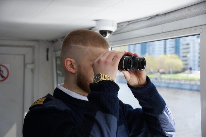 "Желаем друг другу 7 футов под килем": в Москве открыт сезон летней навигации