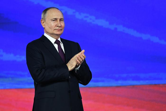 Опрос показал, сколько россиян &nbsp;доверяют Владимиру Путину