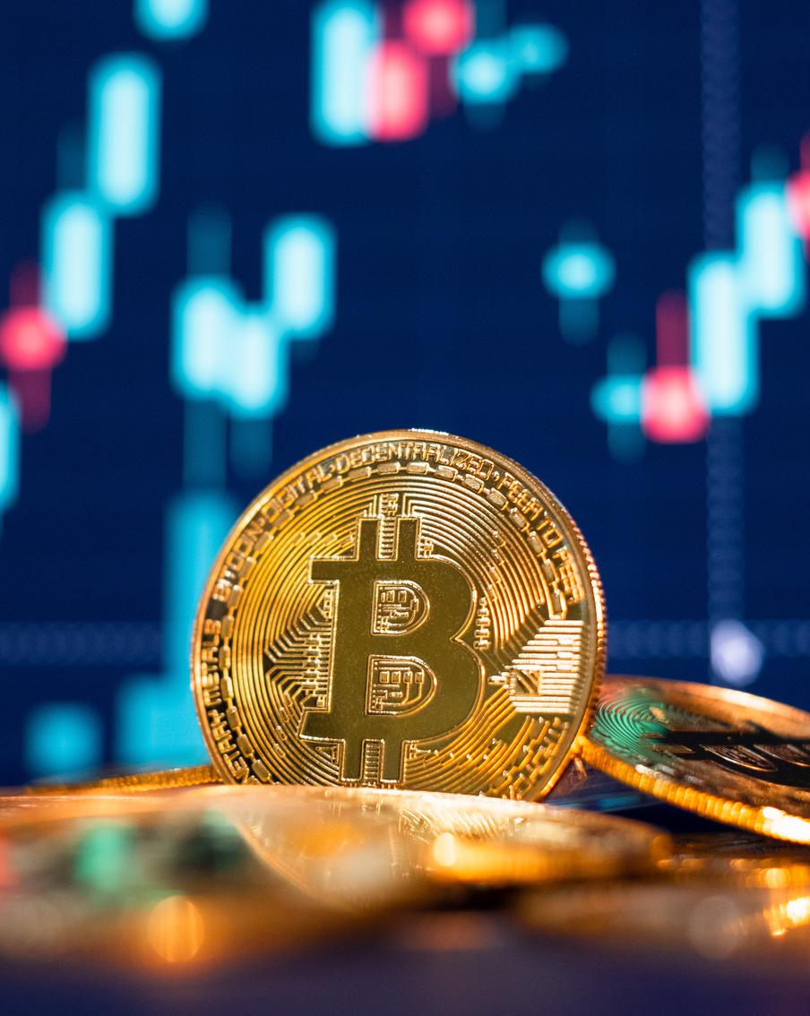 Дума обсуждает запрет в области криптовалют