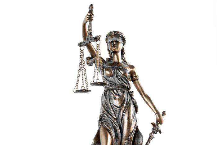 Украина заявила об отказе от соблюдения ряда прав человека из-за действующего в стране военного положения