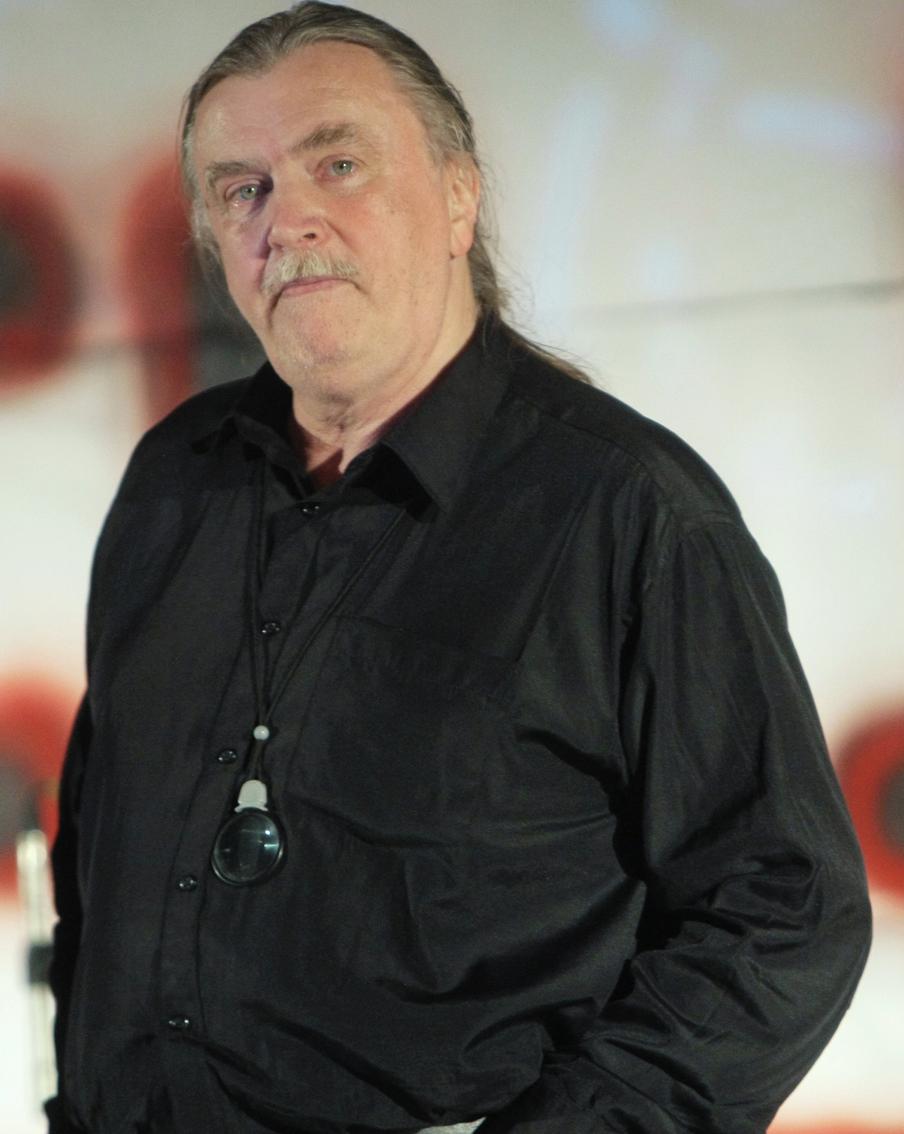 Музыкальный продюсер Андрей Тропилло умер в возрасте 73 лет