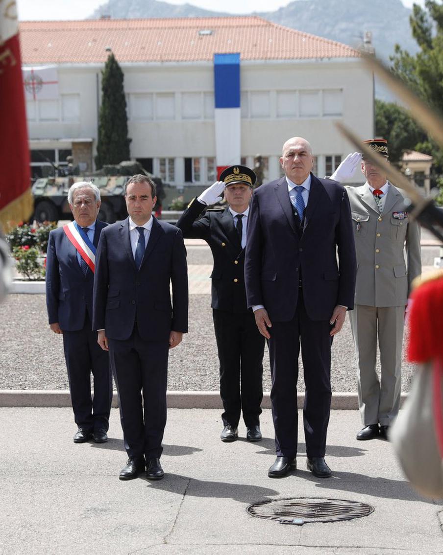 Итальянский министр обороны заявил, что его страна никогда не введёт свои войска на Украину