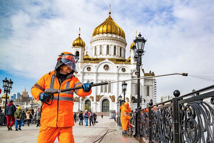 Собянин: Майские праздники Москва встречает чистой, ухоженной и красивой
